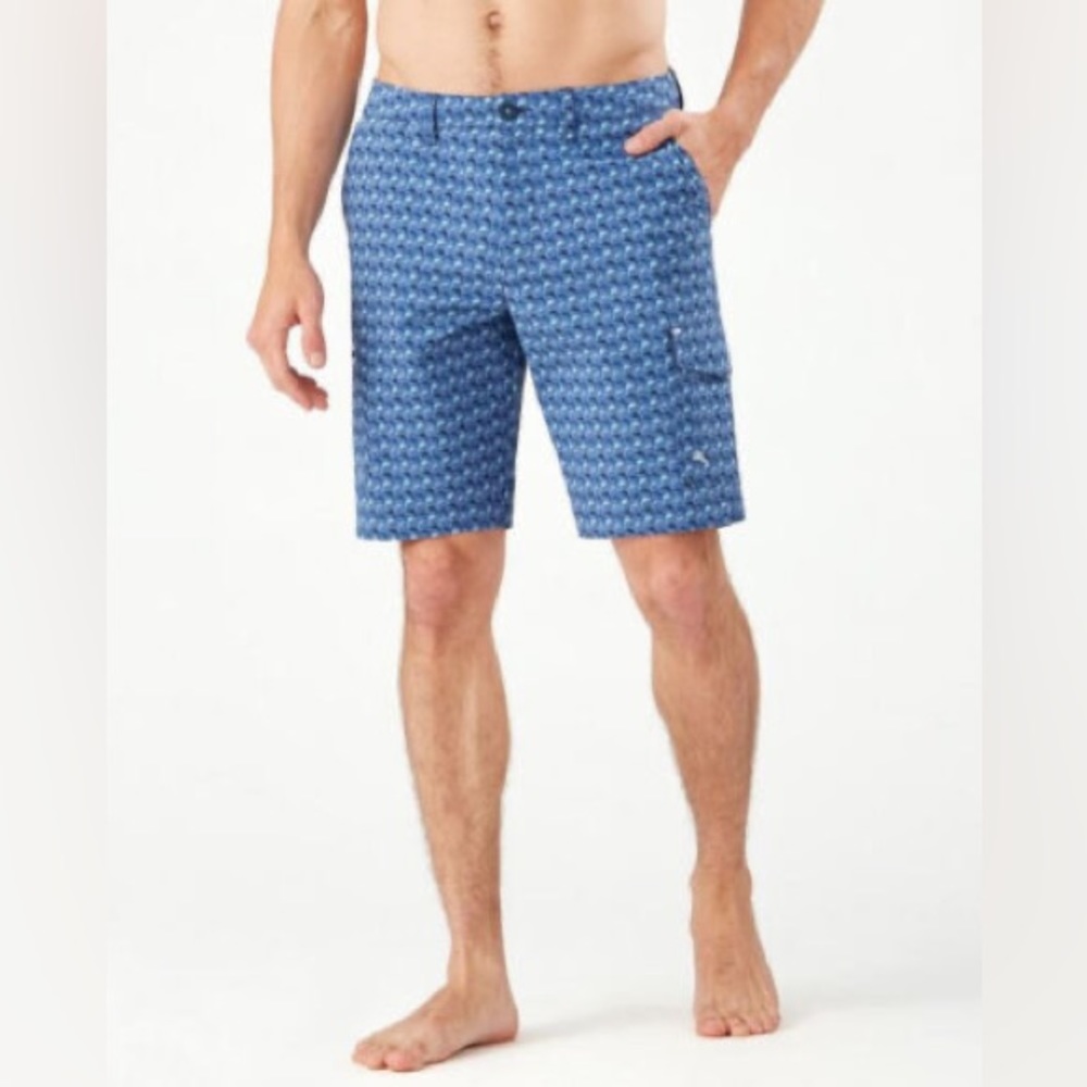 NWT Tommy Bahama Cayman Marlin Mingle Island Zone Cargo Board Shorts